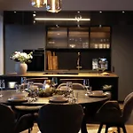 Lynora - Luxury Northern Lights With Jacuzzi & Lyngen Alps View Villa Indre Ravelseidet