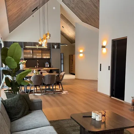 Lynora - A Private Fjord Retreat