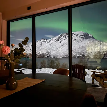 Lynora - A Private Fjord Retreat Villa Indre Ravelseidet