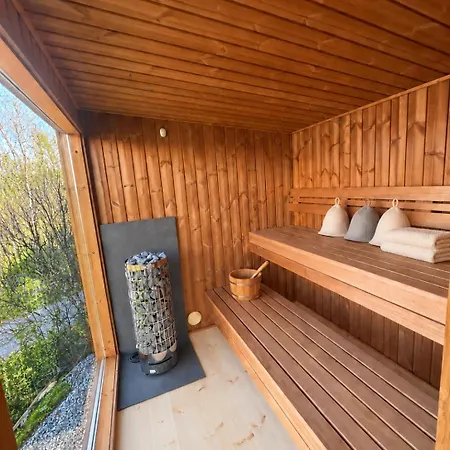 Villa Lynora Lodge - Private Fjord Villa With Sauna & Jacuzzi
