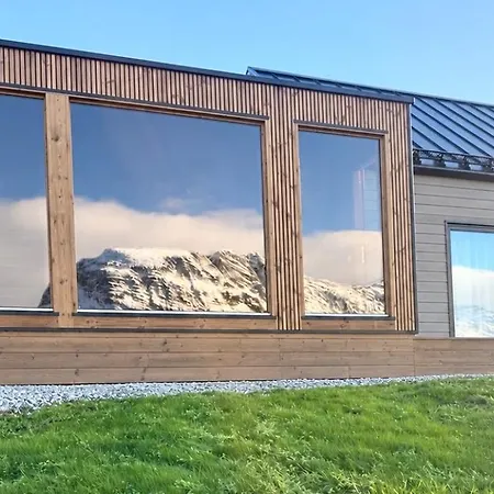 Villa Lynora Lodge - Private Fjord Villa With Sauna & Jacuzzi *